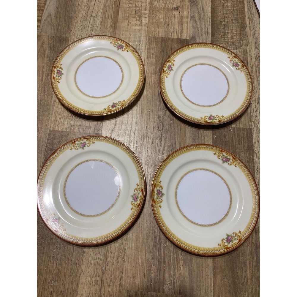 Vintage Meito China Flower Scroll 6.5 in Plates Set of 4 Rose Gold Trim Japan 3
